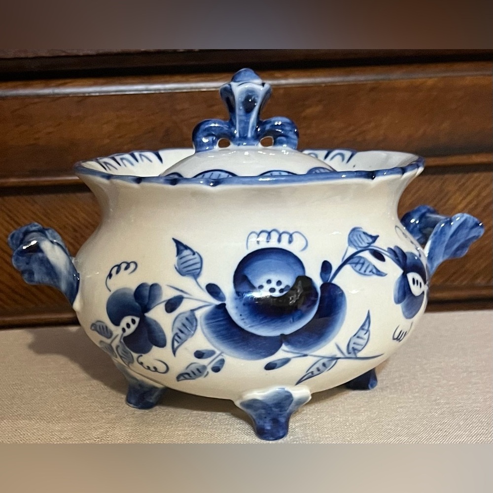 Vintage Soviet Union Gzhel Porcelain Bowl Olympic Games Moscow 1980 Stamped